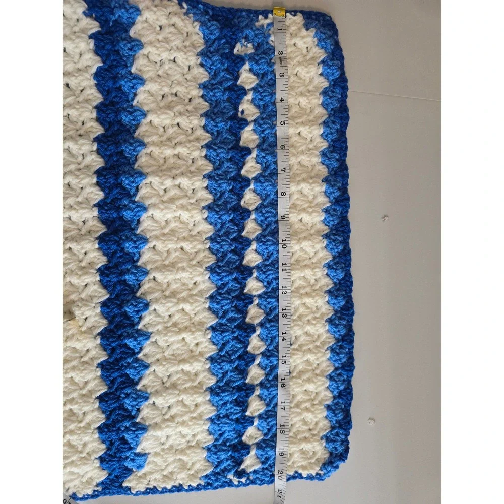 Handmade‎ Crochet Baby Blanket Blue White Striped Shell Stitch Throw 40x20